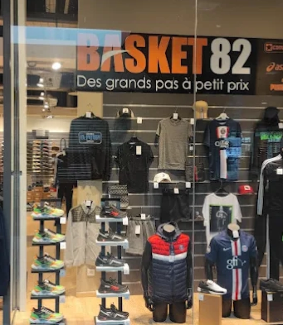 BASKET 82 